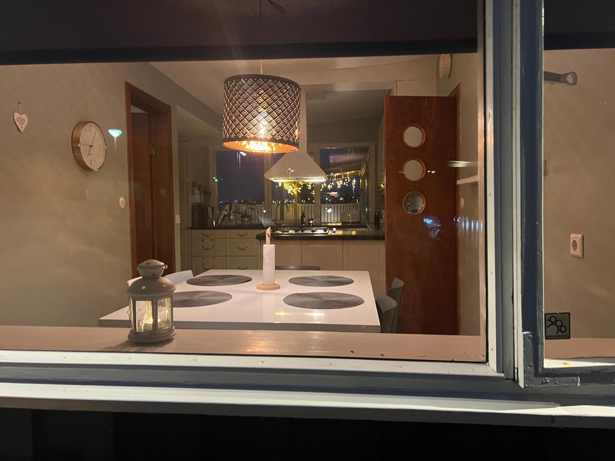 House - Villa With Garden And Hot Tub, 2 Min From Reykjavik Garthabaer Extérieur photo